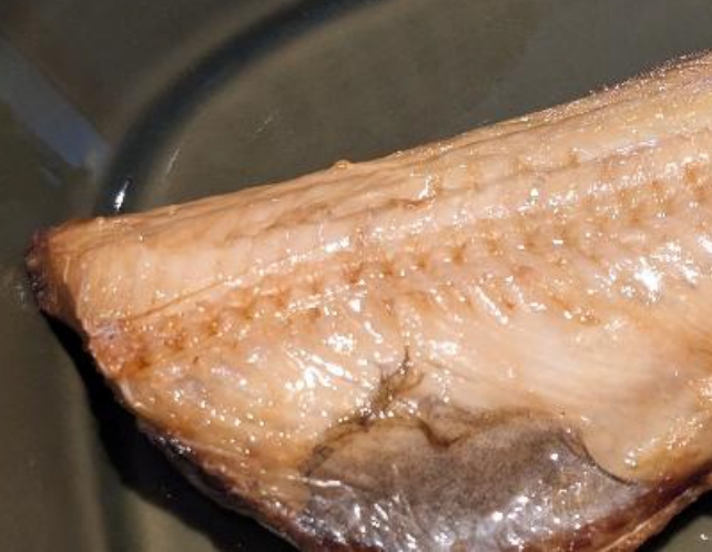 ホッケいしる干とごはん